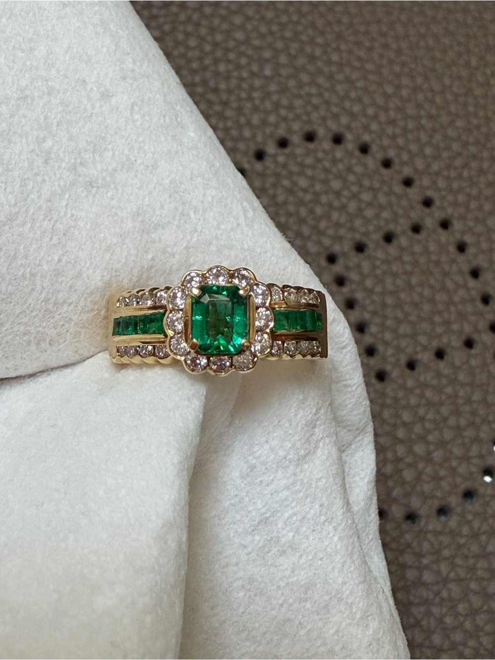 Vintage Emerald and Diamond in 18k Solid Yellow Gold Stackable Ring